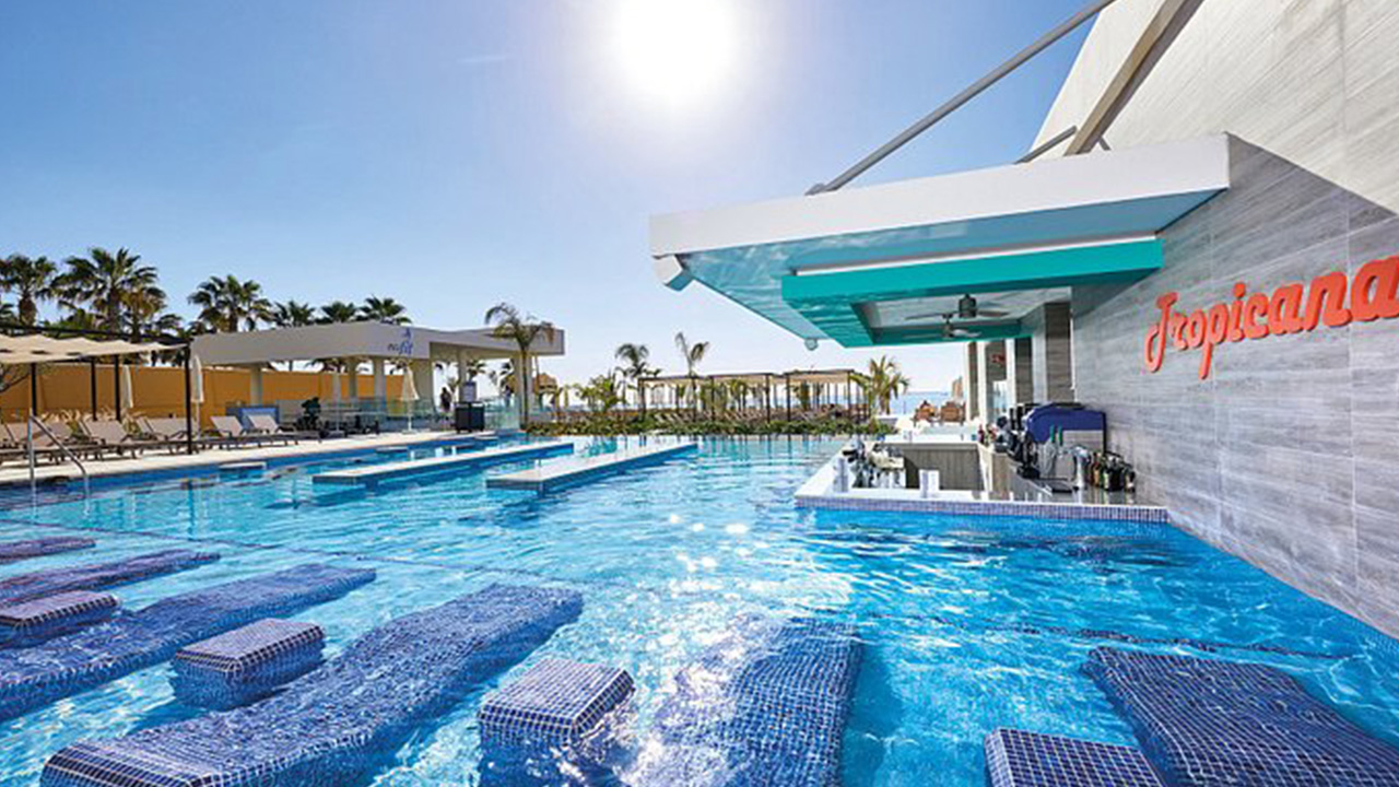 Riu Baja California Transportation